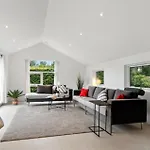 Vakantiehuis Pet Friendly In *