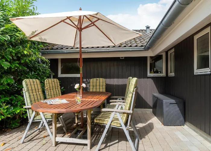 Pet Friendly In * Dronningmølle